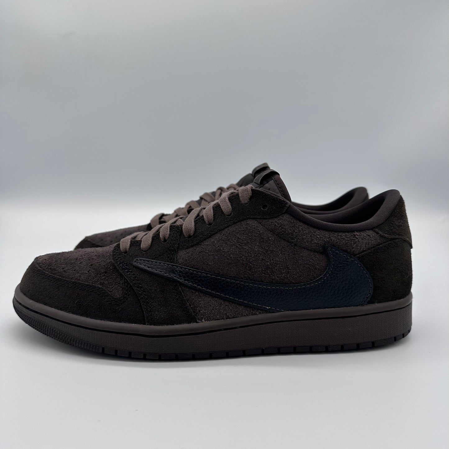 Jordan 1 Retro Low OG SP Travis Scott Velvet Brown Pre-owned US10.5