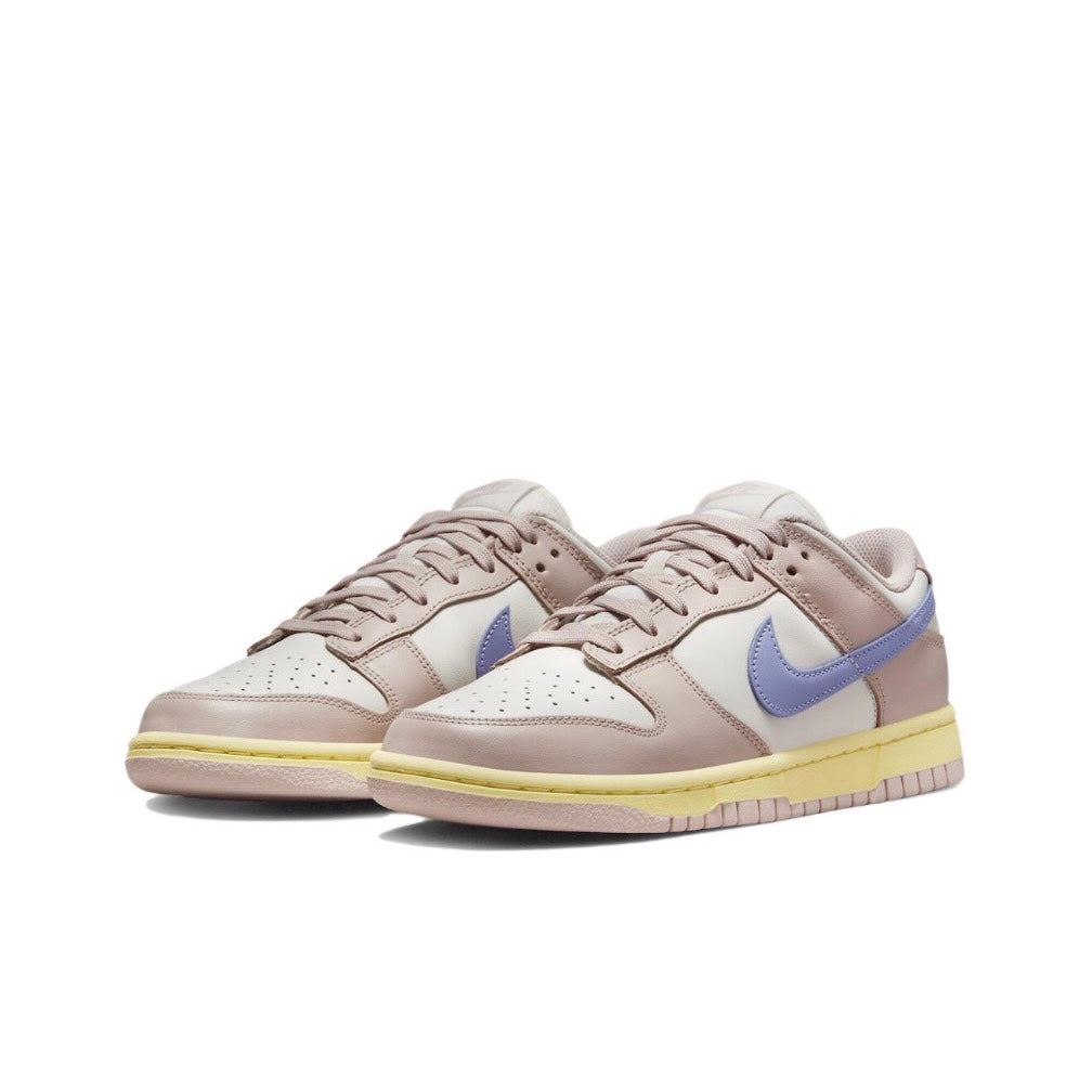 Nike Dunk Low Pink Oxford (W)