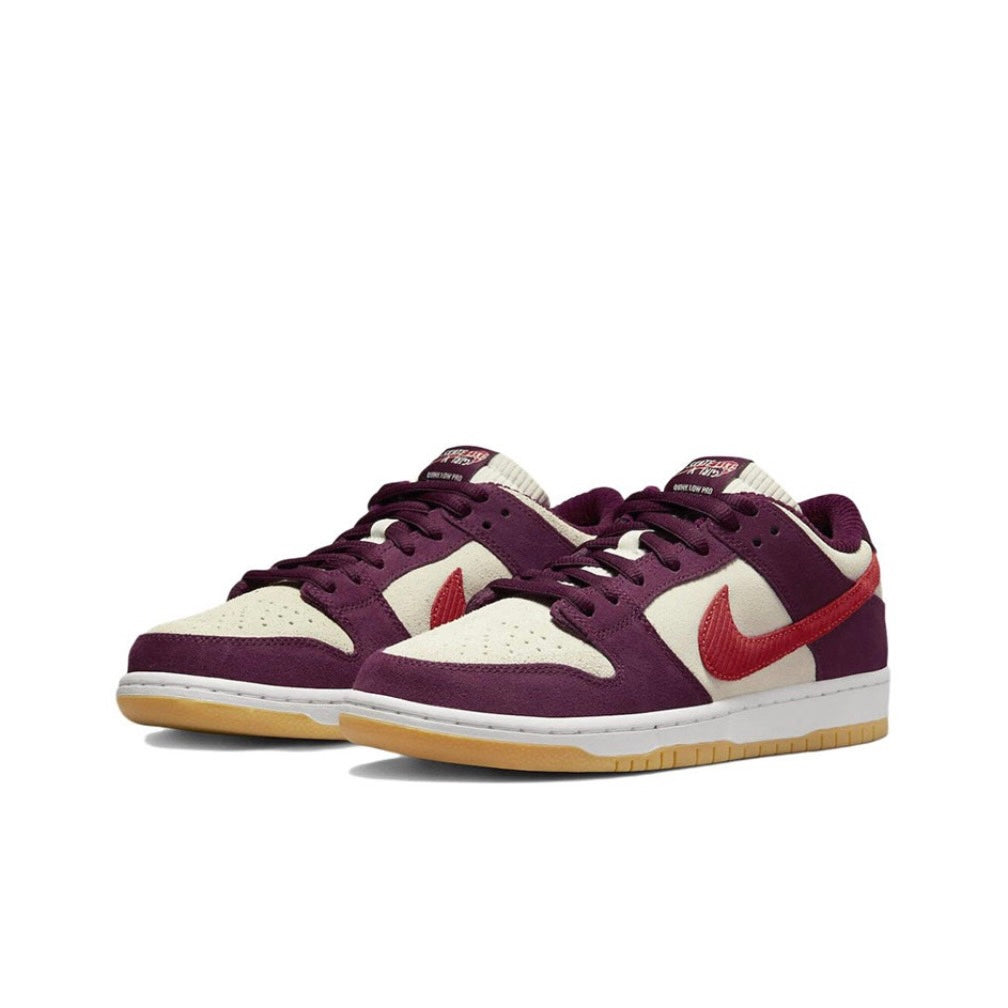 Nike SB Dunk Low Skate Like a Girl