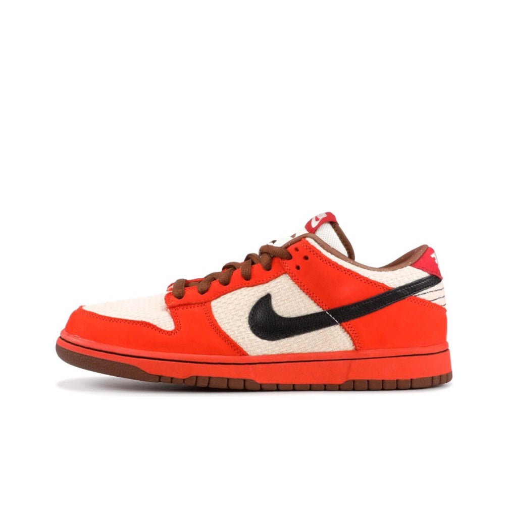 Dunk Low UN-Hemp Orange