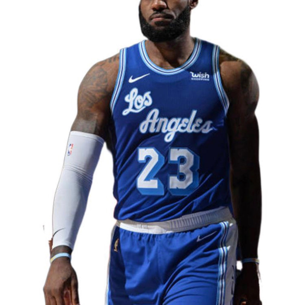 LeBron James Classic Edition NBA Swingman Jersey