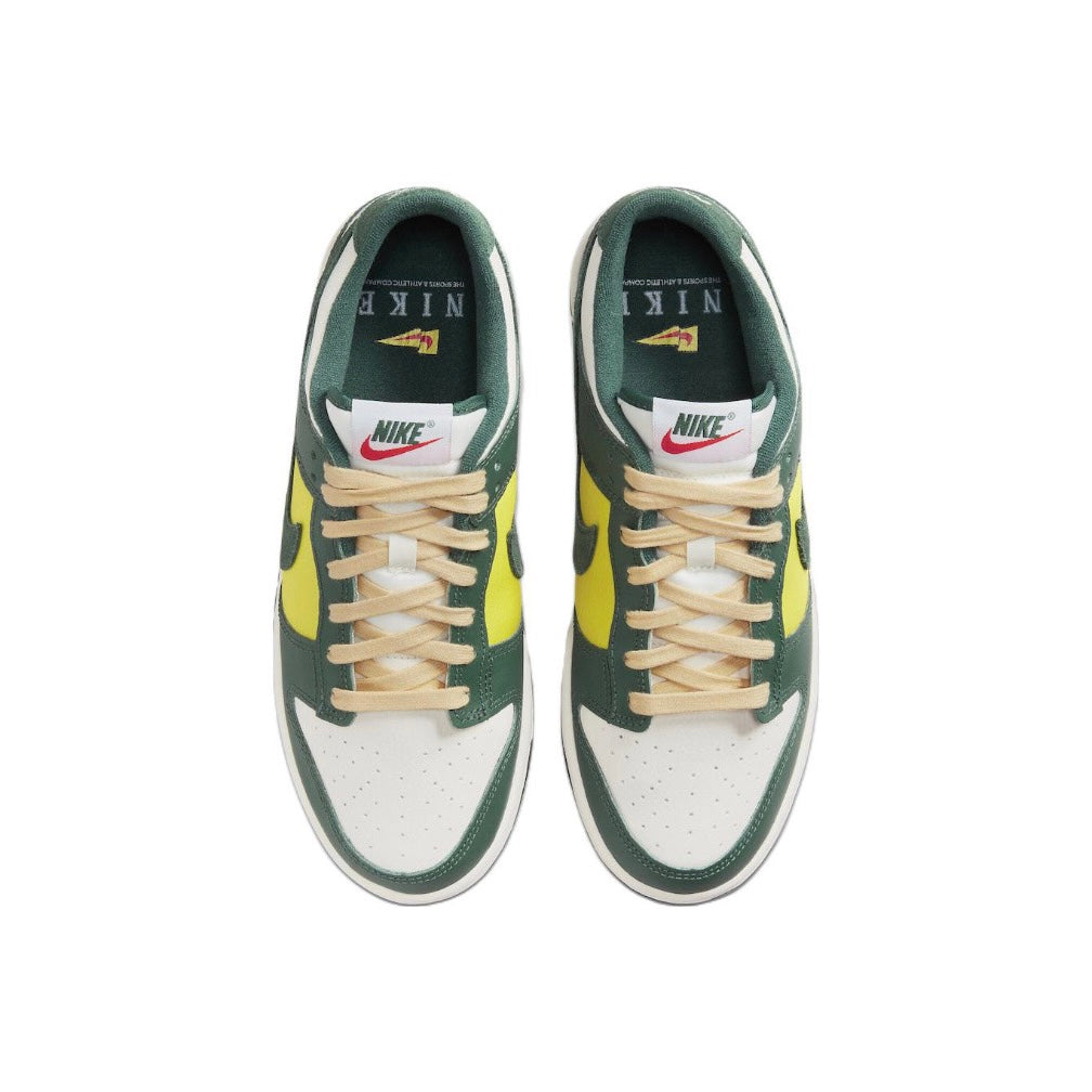 Nike Dunk Low SE Noble Green (W)