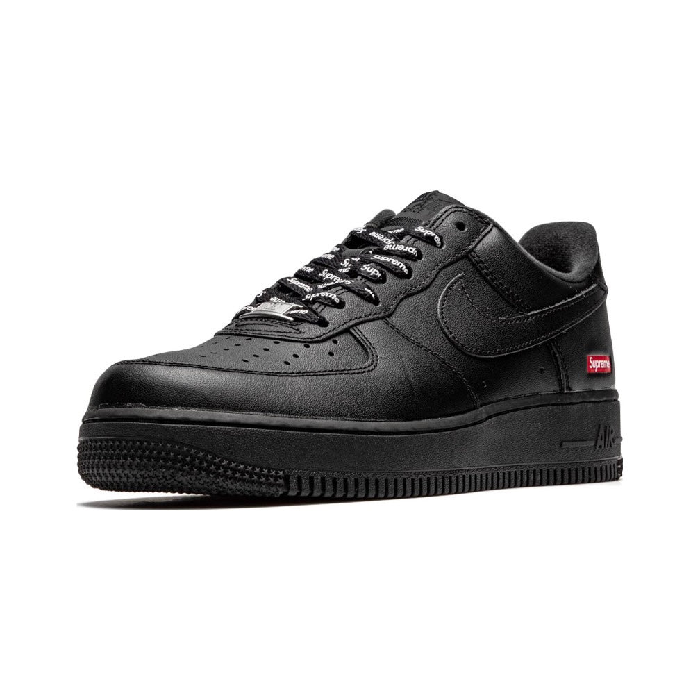 Nike Air Force 1 Low Supreme Black