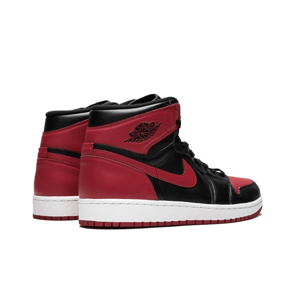 Jordan 1 Retro Bred (2013) Pre-Owned